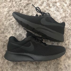 Black Nike Sneakers